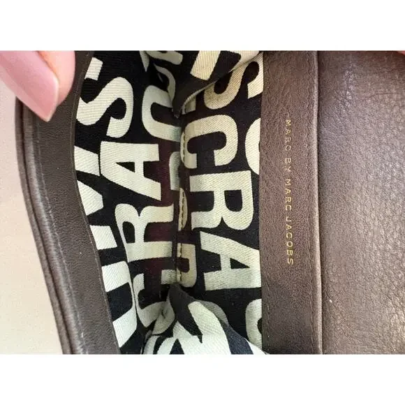 Marc by Marc Jacobs Brown/Gray Leather Card Holder Wallet Gold Plaque Logo Y2K - Picture 5 of 5